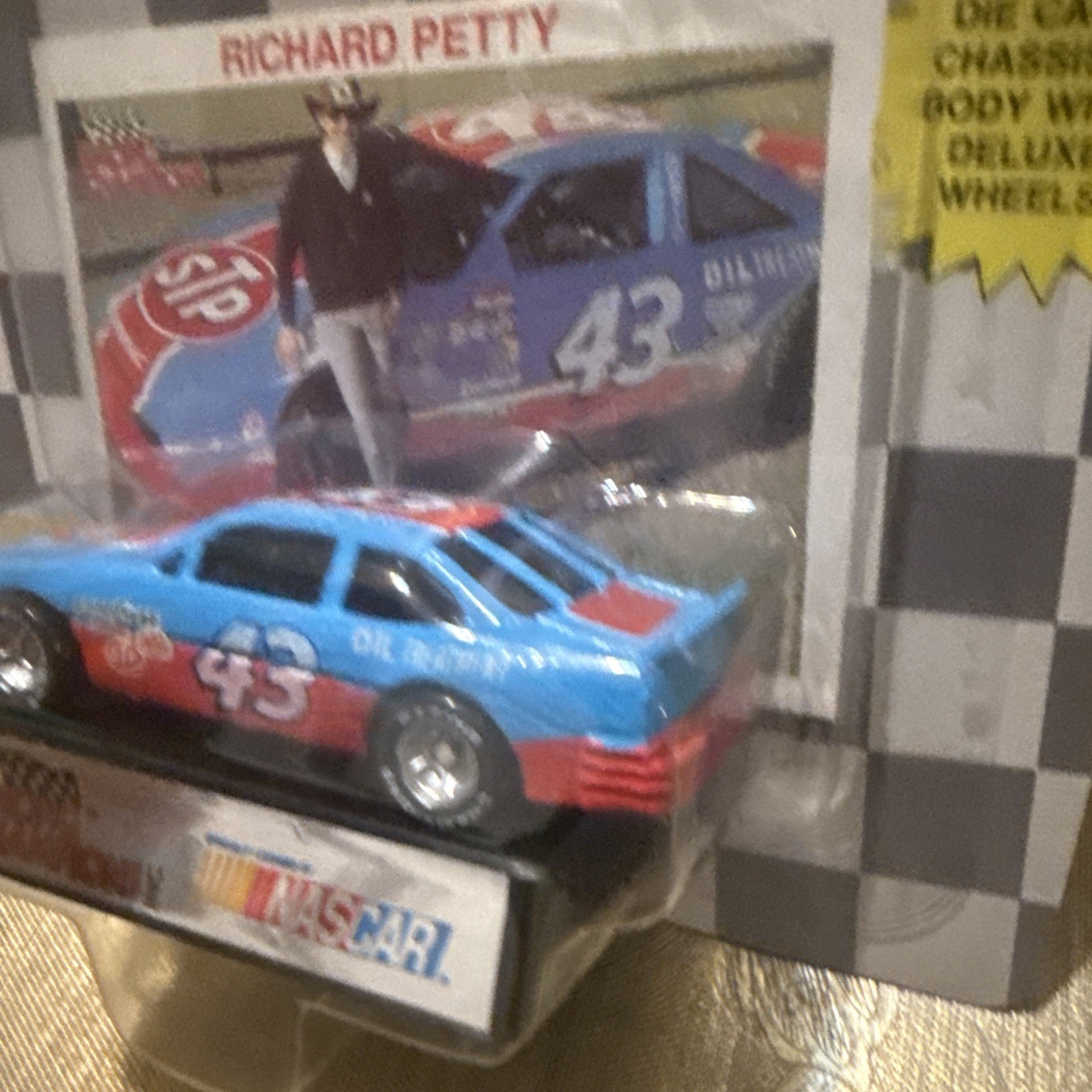 Picture 4 of 9