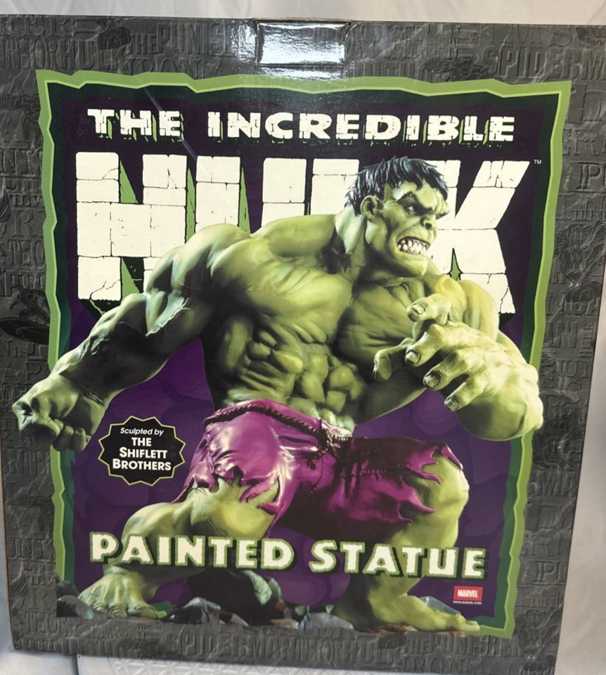 Estatua Bowen Designs HULK Versión Verde #2407/3000 Marvel (S14) Foto 3 de 4