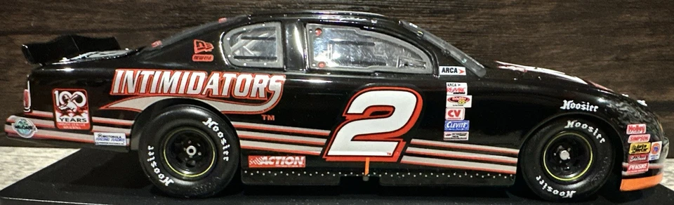 2001 Kerry Earnhardt Kannapolis Intimidators гоночная версия 1/24 Revell литая - Изображение 4 из 4