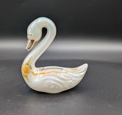 Fenton Signed Hand Painted 50th Anniversary Iridized Opalescent Glass Swan 1989