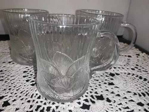 Lot Of 4 Vintage Arcoroc Canterbury Crocus Clear Glass 10oz Mugs
