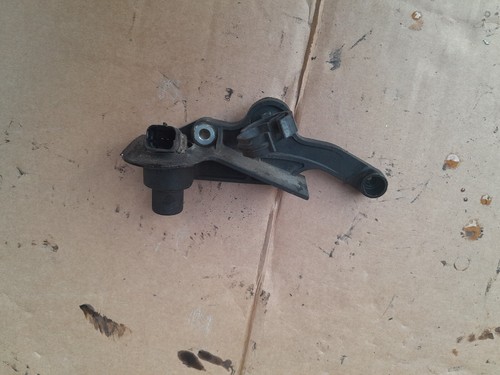 Peugeot 206 SW 1,4 55kw Sensor Kurbelwellensensor 9639999880