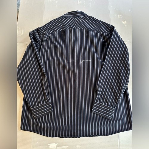 Claiborne Men’s Dark Navy Pinstriped Dress Shirt - Picture 4 of 4