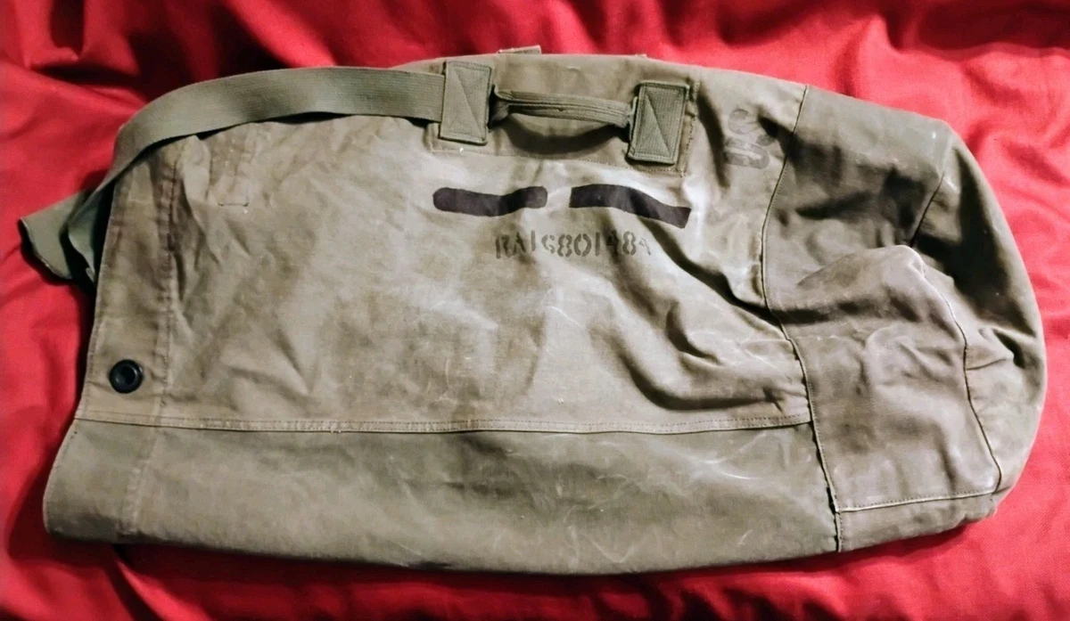 Vintage Army Duffle Bag In Original Vietnam War Personal & Field