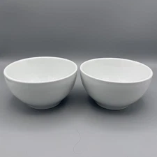 Set of 2 - Pottery Barn Great White Cereal Soup Traditional Cereal Bowls 6.25"