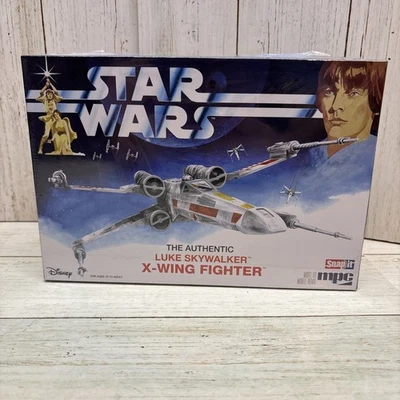 Star Wars: A New Hope XWing Fighter (Snap) MPC Model Kit [New Toy] - Image 1 of 2