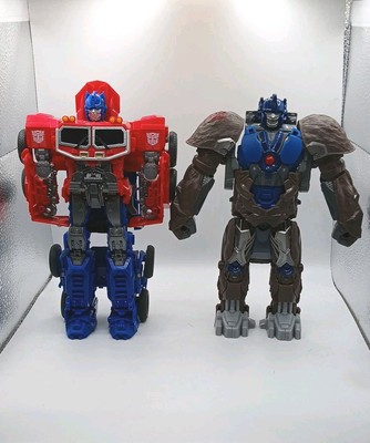 Transformers rise of the Beast smasher changersLot Of 2 optimus primal And Prime