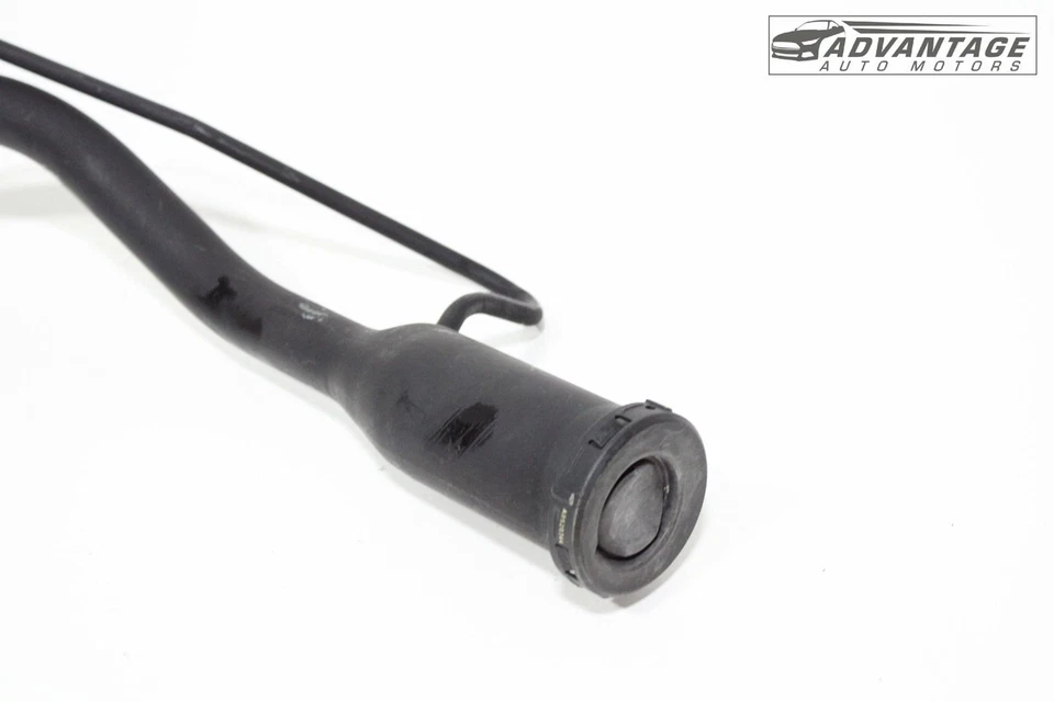 2020-2023 CHRYSLER 300 REAR FUEL GAS TANK FILLER NECK HOSE TUBE PIPE OEM - Image 3 of 4