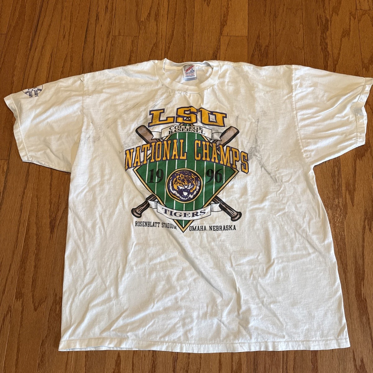 Vintage 1996 LSU Tigers College Baseball National Champions T