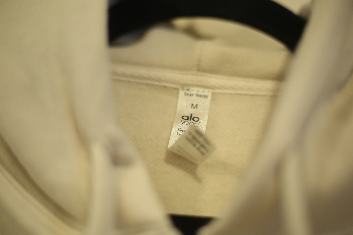 Alo Yoga ジャンパー s-l1200.jpg