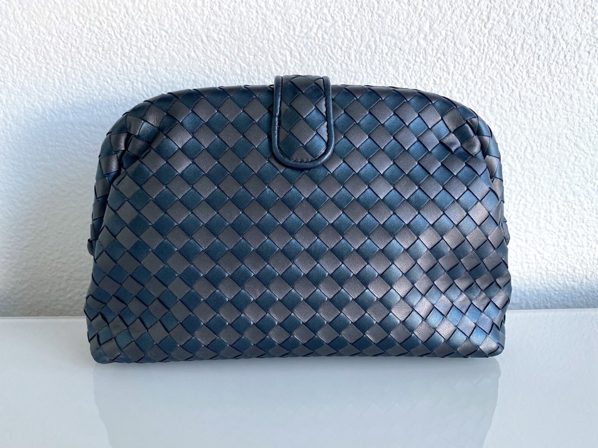 BOTTEGA VENETA バッグ・カバン Lauren 1980 bag Bottega Veneta Maxi Lauren 1980 Clutch Bag | Neiman Marcus