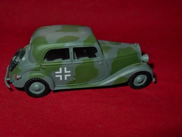 1:43 Victoria MERCEDES BENZ 170v Wehrmacht Alemana (Gris y Verde Camuflaje (R029) Foto 2 de 4