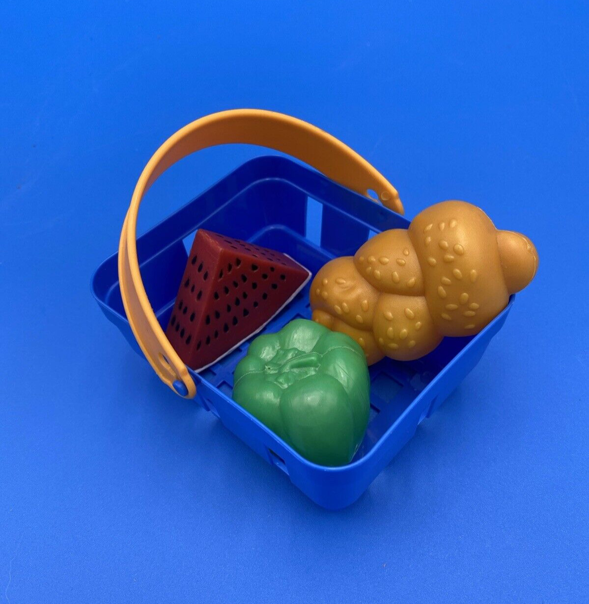 как выглядит Vintage Lot of Play Food Cash Register with Scanner Shopping Cart More 200pc фото