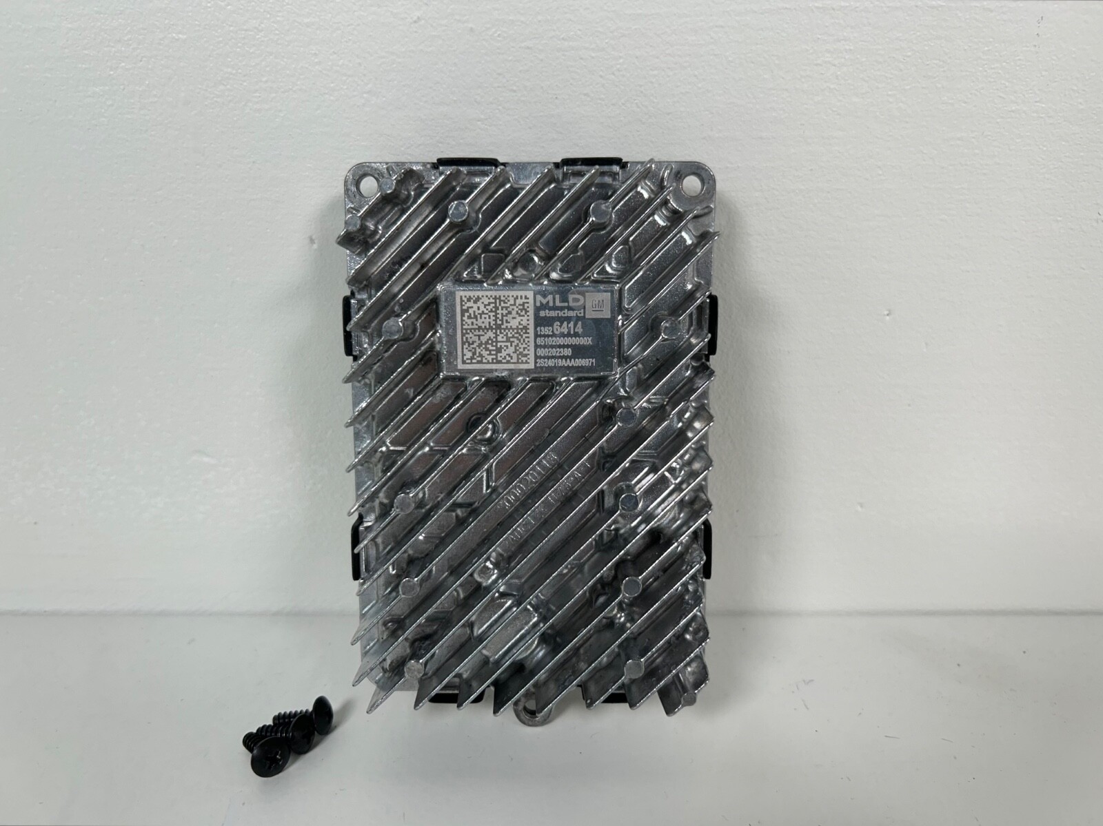 2022-2024 GMC Sierra LED Headlight Control Ballast Module W / Screws OEM