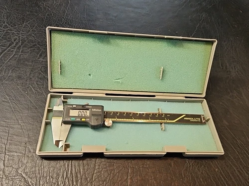 Mitutoyo  CD-6"-CS, 500-196, Digital Caliper, 0-6"/150mm,  Japan, Nice