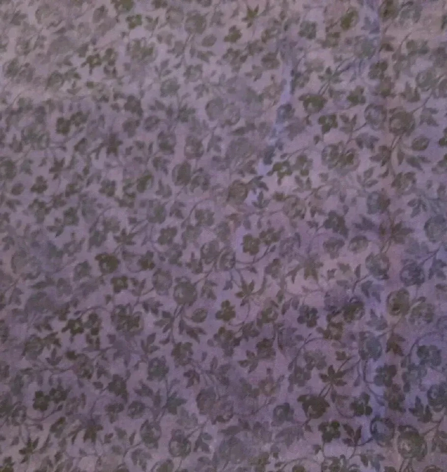 Tecido Michael Miller roxo 2 jardas Delicata #7280 com algodão floral preto - Imagem 4 de 4