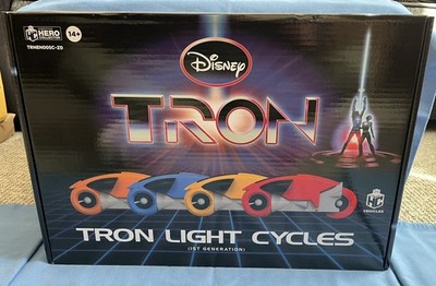 EAGLEMOSS HERO COLLECTOR DISNEY TRON LIGHT CYCLES 1. GENERATION MISB
