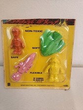 VTG NOS Diener Robots Space Raiders Brak Dard Horta Zama Rubber Eraser Figures