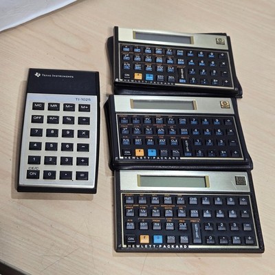 Hewlett Packard HP 12C Financial Calculator Lot of 3 & TI 1025