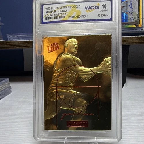 Fleer Ultra 1997 Michael Jordan Court Masters 23K Gold WCG 10 #23 Serial 2718