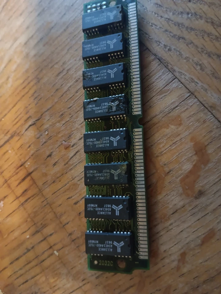 Alliance AS4C14400-60JC 9651 BAY06JJY MEMORY MODULE - Image 4 of 4