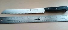 Zwilling J.A. Henckels Friodur 8" Serrated Bread Knife (31645-200) | Germany