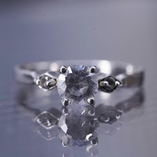 Size 7.5, vintage sterling silver 925 engagement ring with cz