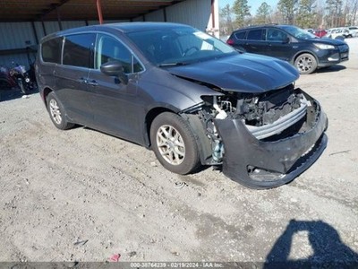 2017 Chrysler Pacifica Left Driver Tail Light Assembly OEM Used 138k Miles