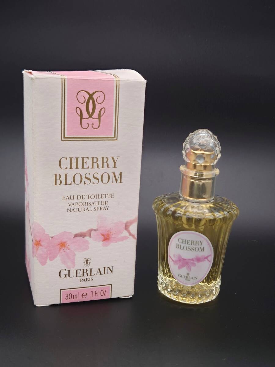 最高峰　GUERLAIN CHERRY BLOSSOM PARFUM 30ml RARE Guerlain CHERRY BLOSSOM 2001 Edition Eau de Toilette 30mL