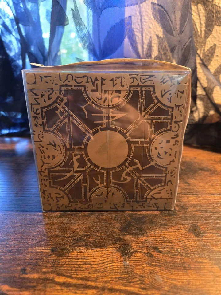 Hellraiser Lament Configuration Puzzle Box Set Blu-ray DVD 2009 Anchor Bay - Image 3 of 4