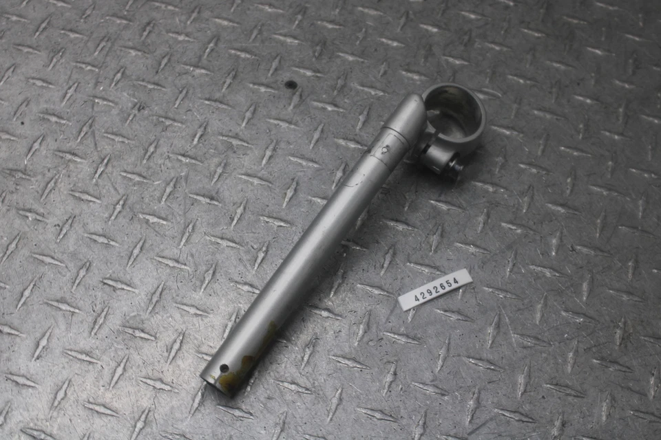 Honda Super Hawk 1000 1998 clip izquierdo en el manillar Foto 2 de 4