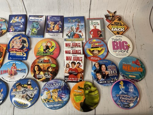 HUGE Vtg Movie Promo, Wal Mart Associate Pin / Button Lot Disney - 33 Total - Picture 4 of 5