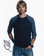 ERIC CHRISTIAN OLSEN signed Autogramm 20x25cm NCIS LA in Person autograph COA
