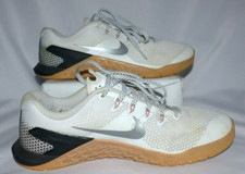 Nike Women's Metcon 4 White/Cream 924593-100 Size 8.5