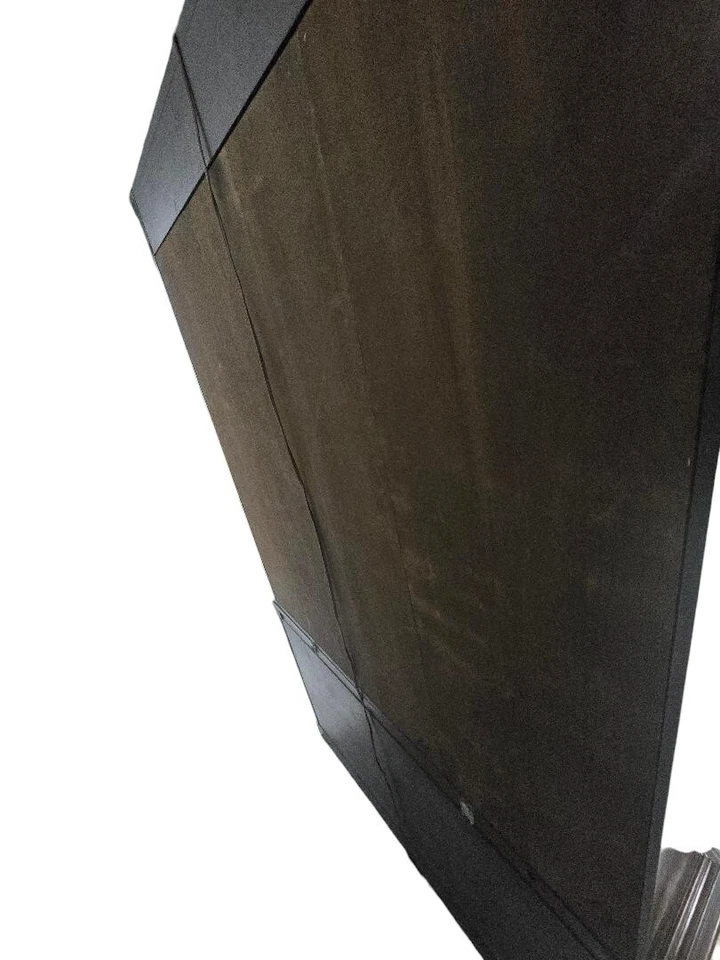 Gabinete de exhibición de curiosidades iluminado cereza maciza Harden tradicional 80 alto x 49 Foto 2 de 4