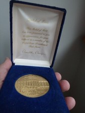 PRESIDENT RONALD REAGAN MEDAL OF MERIT TOKEN COIN AWARD REPUBLICAN BX B