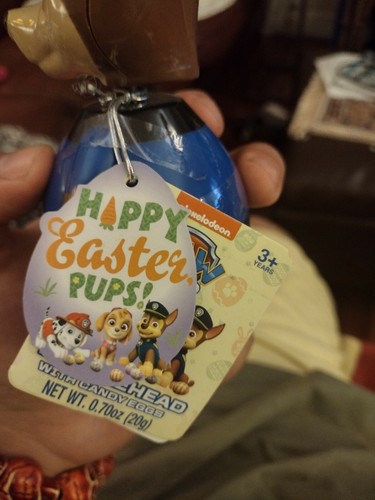 Paw Patrol Easter Candy Eggs (1 Pack) Chase Paw Patrol Candy Dispenser - Picture 2 of 3