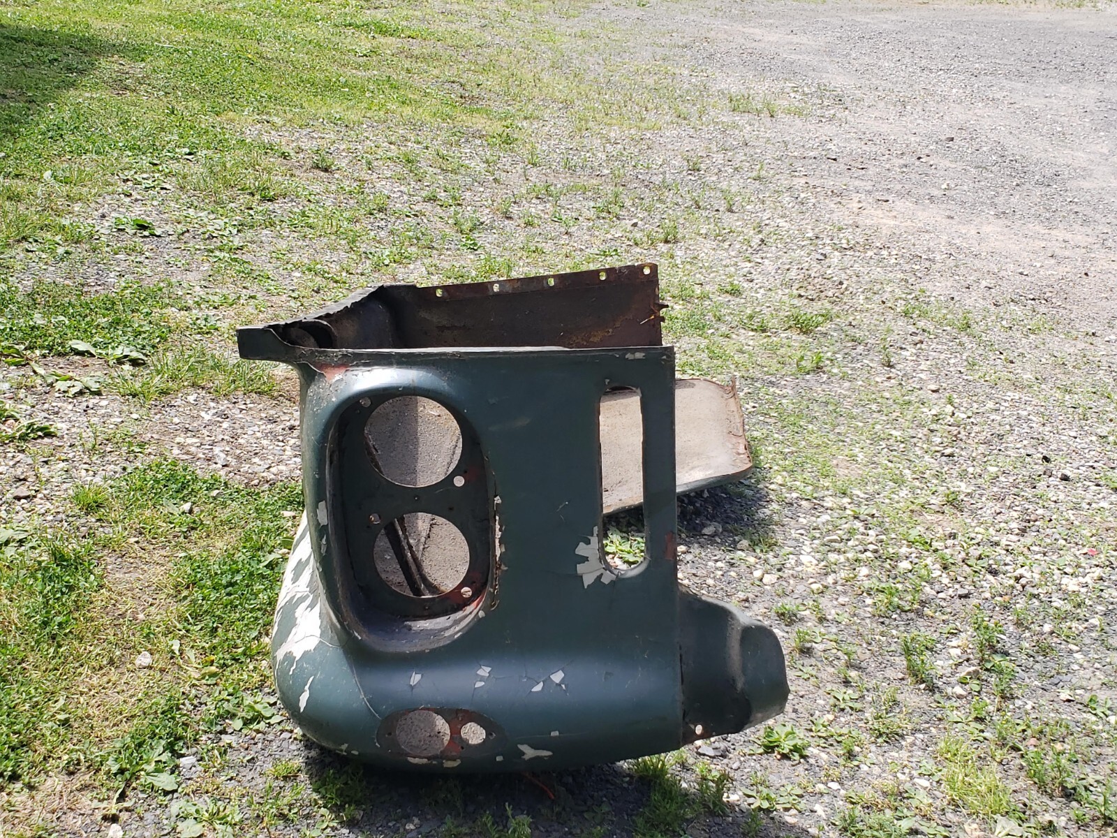 Roll-Royce SC III or Bentley S3 Right Front Fender