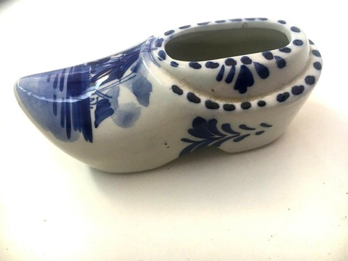 Vintage Hand Painted D.A.I.C Holland Delft Blue Dutch Shoe Figurine 4"Ceramic - Picture 2 of 9
