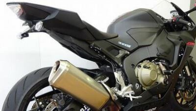ライブ写真「5」 HONDA CBR1000RR 2019 STAY, L. COWL (LOWER) 64542-MKF-D40 | eBay UK