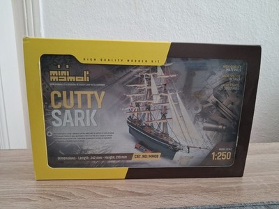 Dusek MiniMamoli MM08 Cutty Sark, wooden model kit, scale 1:250