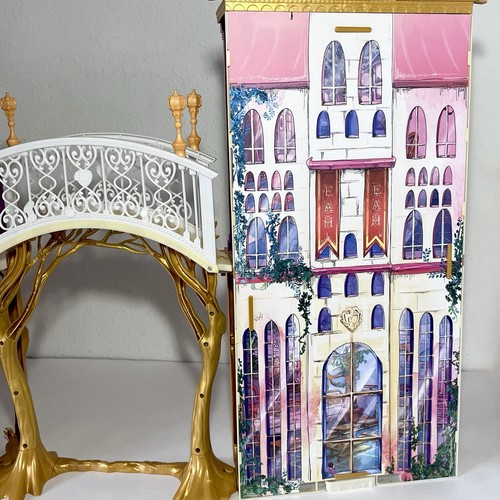 Ever After High 2016 juego castillo 2 en 1 grande - 95 % completo - leer - Imagen 12 de 17