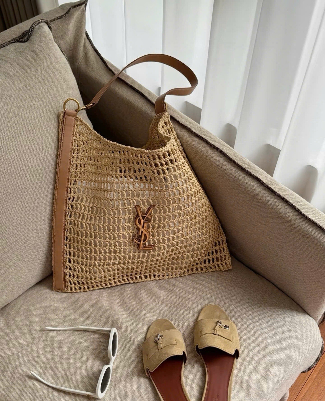 Borsa a tracolla donna Saint Laurent Oxalis marrone rafia con rifiniture in pelle