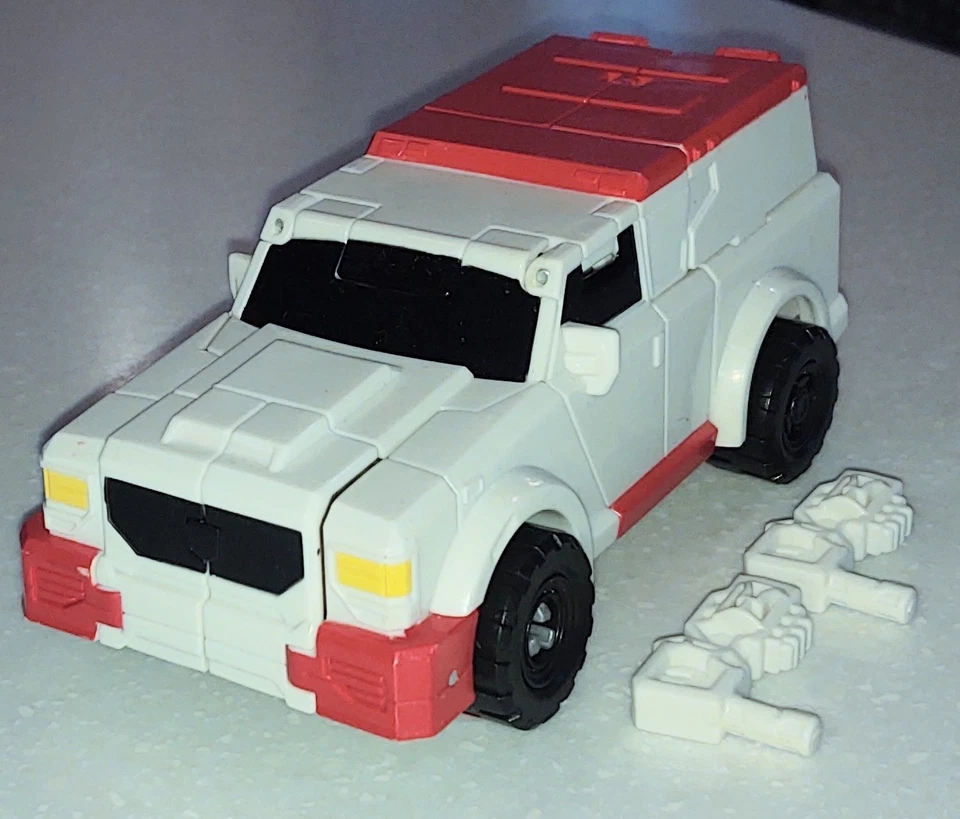 Transformers Robots in Disguise RATCHET Complete Rid Warrior 2015  - Image 4 of 4