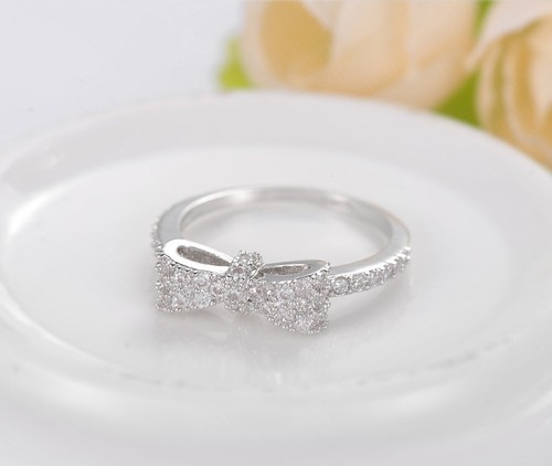Anillo de arco delicado para mujer enchapado en oro rosa blanco y blanco 0,15 tcw banda de aniversario - Imagen 5 de 9