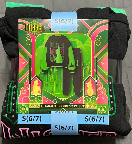 Wicked Movie Character Girls 2 Piece Fleece Set Size Small 6/7 - Picture 3 of 3