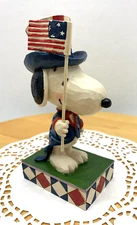 Jim Shore ~ 2014 Peanuts Worldwide LLC, Snoopy - "Patriot"