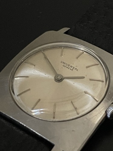 Universal Geneve Extra Plan Unisex Tank Manual Wind Watch - Picture 7 of 15