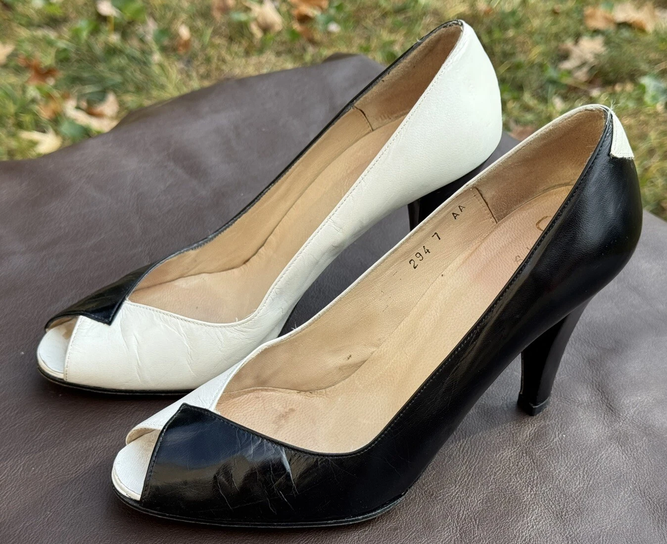 Authentique escarpins vintage Christian Dior talons cuir bout ouvert taille 7