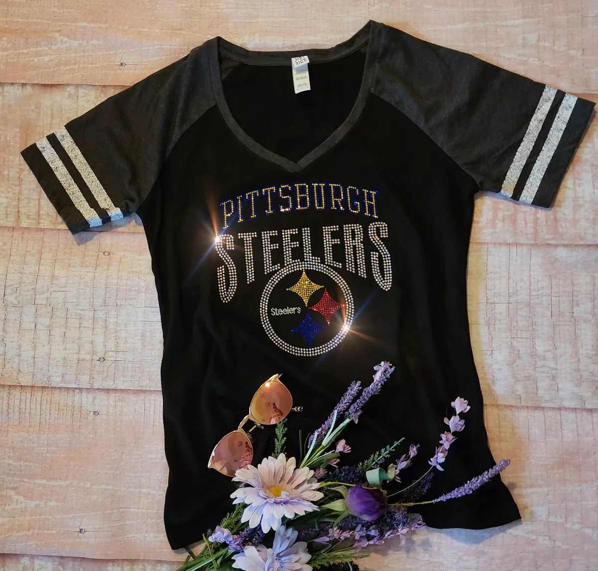 Pittsburgh Steelers Rhinestone New Womens Sizing VNeck T-shirt S thru 4X